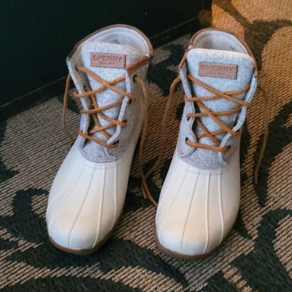 Sperry duck boots 👢 - Picture 12 of 13